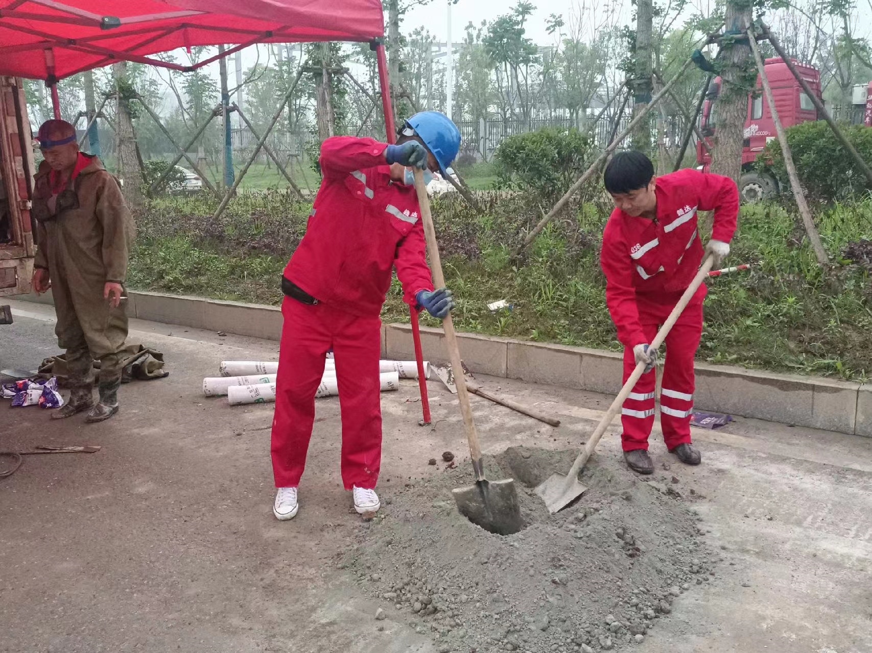 启东管道疏通哪家好】及时进行市政管道清淤